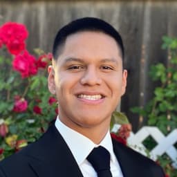 Christian Reyes Santos